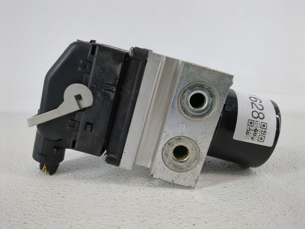 2010 Chevrolet Malibu Anti-Lock Brake ABS Pump Module Actuator OEM P/N:25949990 Fits OEM Used Auto Parts - Oemusedautoparts1