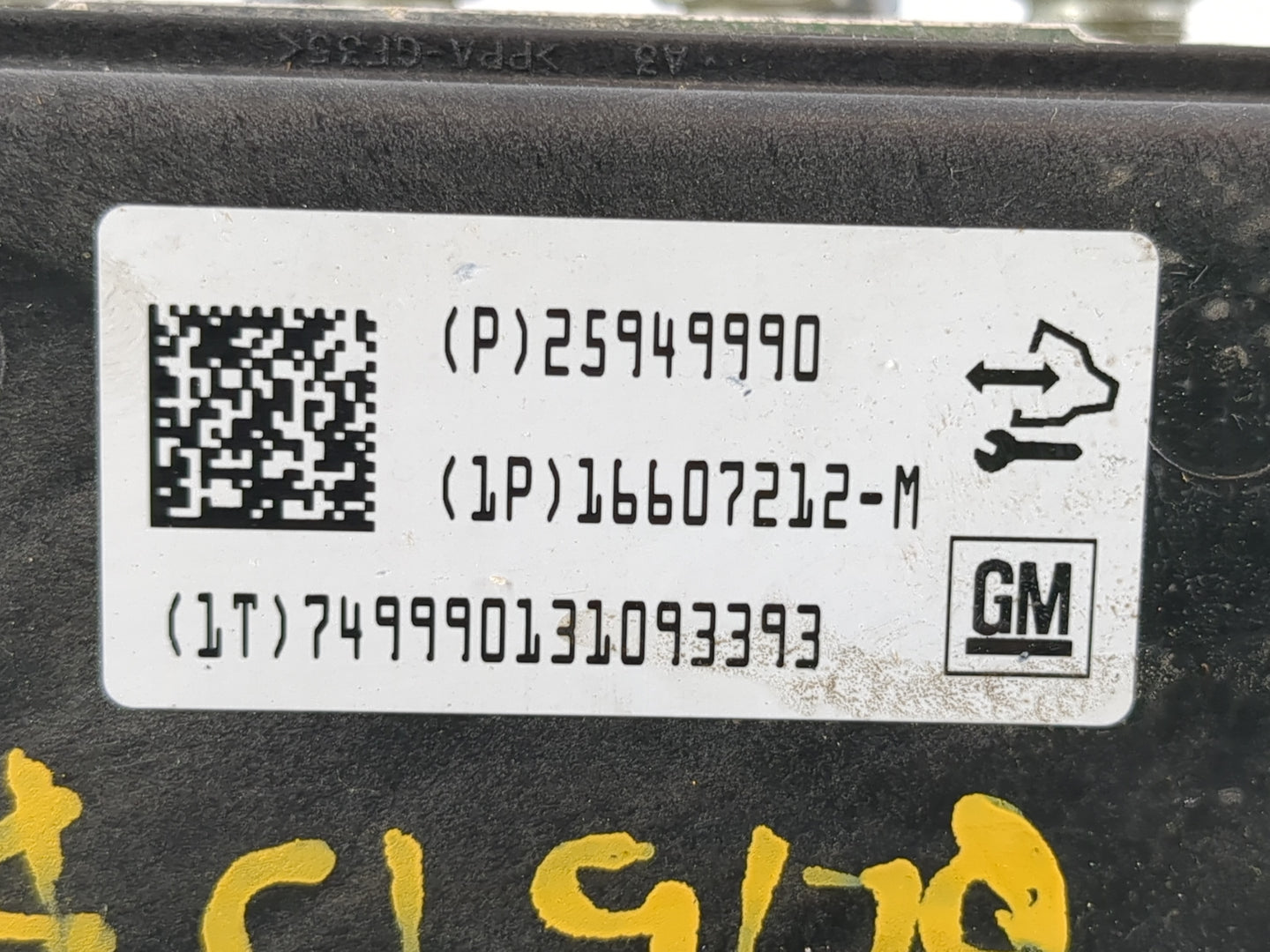 2010 Chevrolet Malibu ABS Pump Control Module Replacement P/N:25949990 Fits OEM Used Auto Parts - Oemusedautoparts1.com