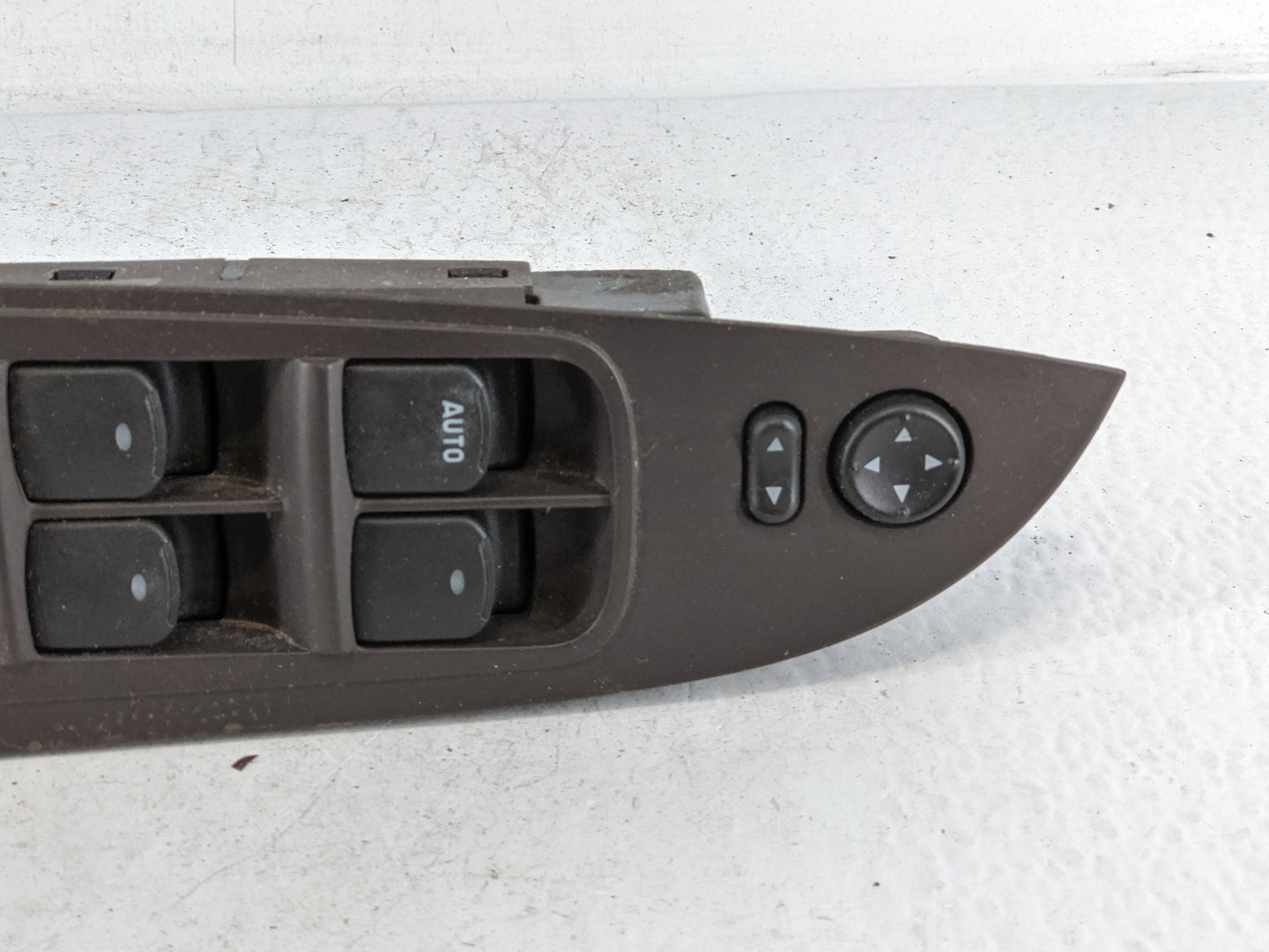 2010-2011 Chevrolet Malibu Master Power Window Switch Replacement Driver Side Left P/N:20807220 Fits Fits 2010 2011 OEM Used