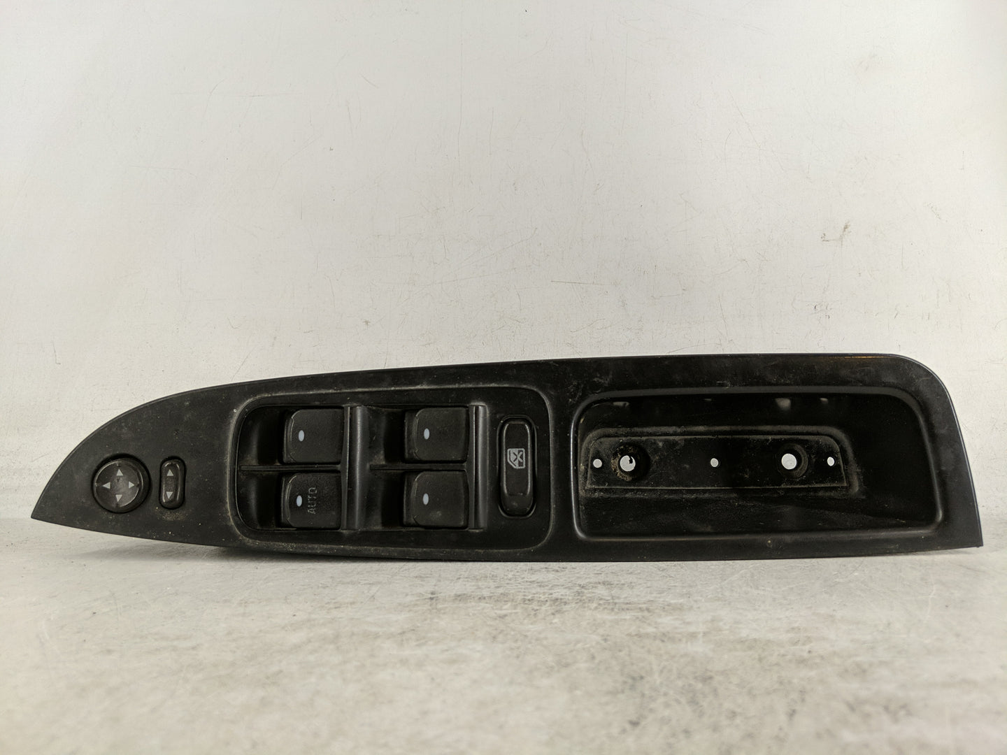 2010-2012 Chevrolet Malibu Master Power Window Switch Replacement Driver Side Left P/N:25993398 Fits Fits 2010 2011 2012 OEM
