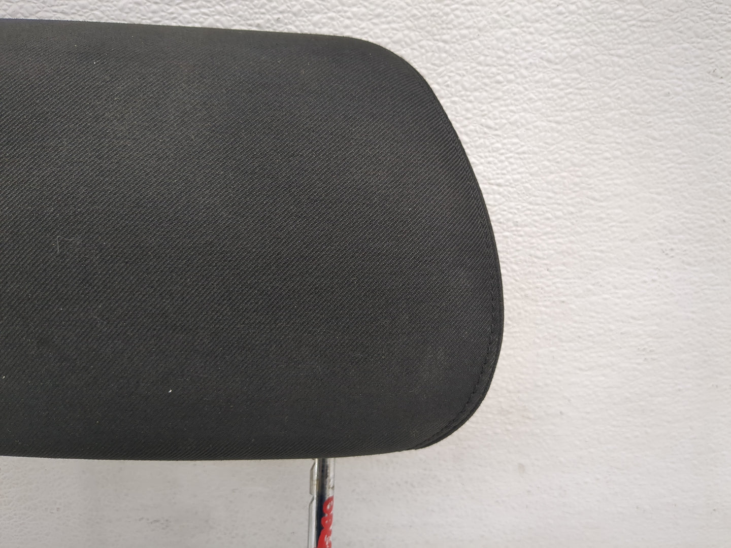 2010 Chevrolet Malibu Headrest Head Rest Rear Seat Fits OEM Used Auto Parts - Oemusedautoparts1.com