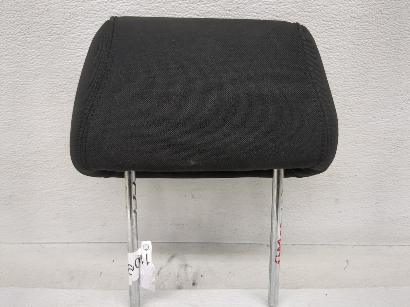 2010 Chevrolet Malibu Headrest Head Rest Rear Seat Fits OEM Used Auto Parts - Oemusedautoparts1.com