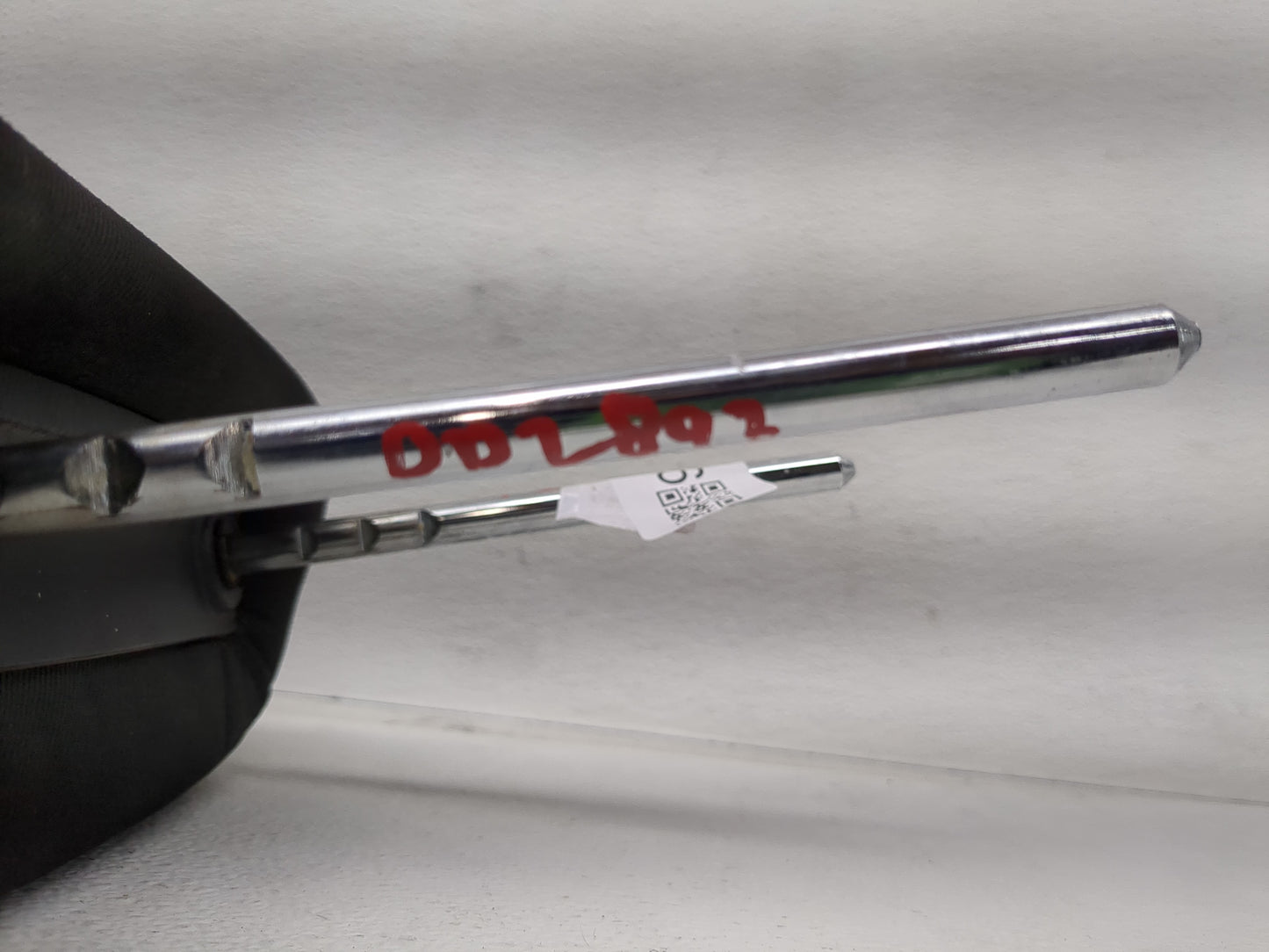 2010 Chevrolet Malibu Headrest Head Rest Rear Seat Fits OEM Used Auto Parts - Oemusedautoparts1.com