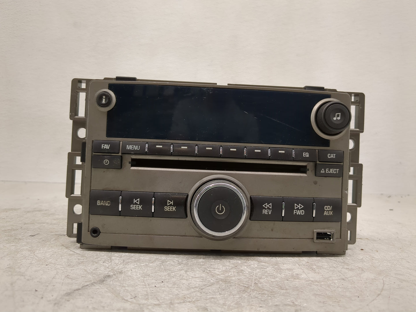 2009-2012 Chevrolet Malibu Radio AM FM Cd Player Receiver Replacement Fits Fits 2009 2010 2011 2012 OEM Used Auto Parts - Oe