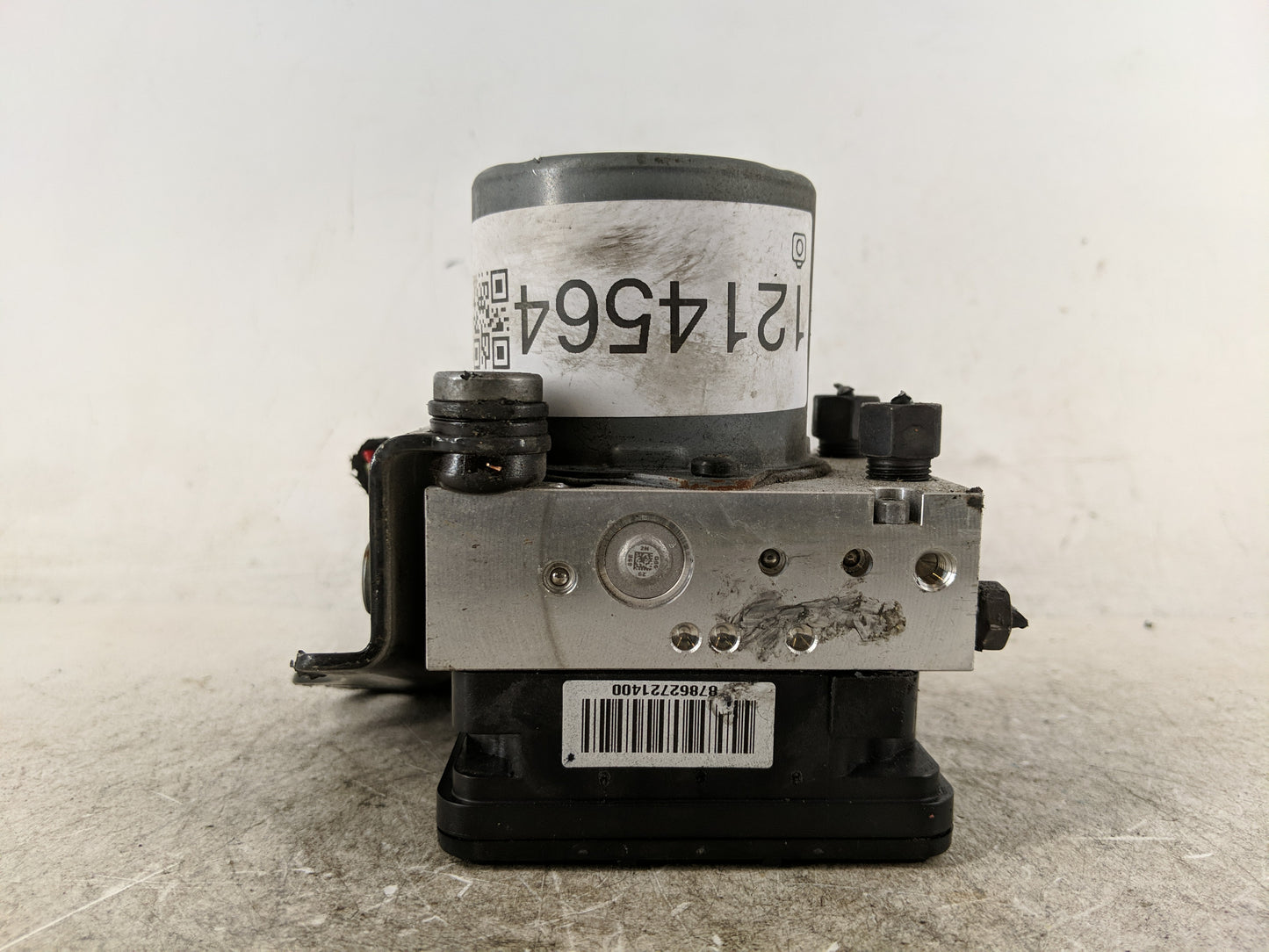 2010 Chevrolet Malibu ABS Pump Control Module Replacement P/N:25949990 Fits OEM Used Auto Parts - Oemusedautoparts1.com