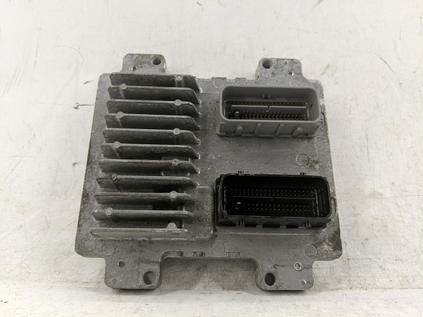2007-2012 Chevrolet Malibu PCM Engine Control Computer ECU ECM PCU OEM Fits Fits 2007 2008 2009 2010 2011 2012 OEM Used Auto
