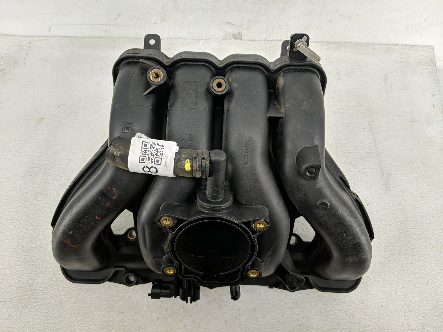 2008-2012 Chevrolet Malibu Air Intake Manifold P/N:768989876 Fits Fits 2007 2008 2009 2010 2011 2012 OEM Used Auto Parts - O