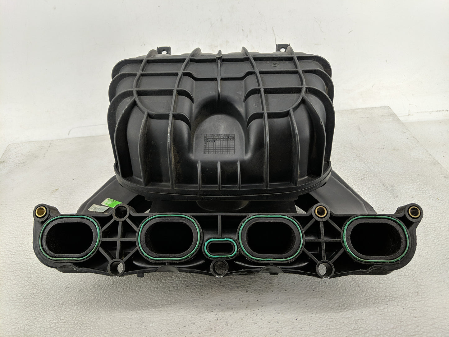 2008-2012 Chevrolet Malibu Air Intake Manifold P/N:768989876 Fits Fits 2007 2008 2009 2010 2011 2012 OEM Used Auto Parts - O