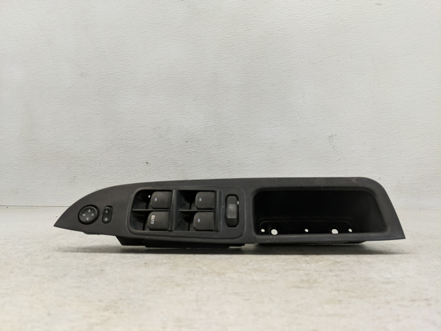 2010-2012 Chevrolet Malibu Master Power Window Switch Replacement Driver Side Left Fits Fits 2010 2011 2012 OEM Used Auto Pa