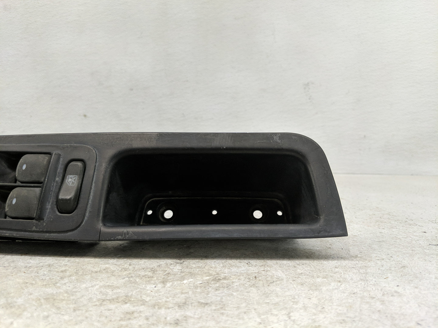 2010-2012 Chevrolet Malibu Master Power Window Switch Replacement Driver Side Left Fits Fits 2010 2011 2012 OEM Used Auto Pa