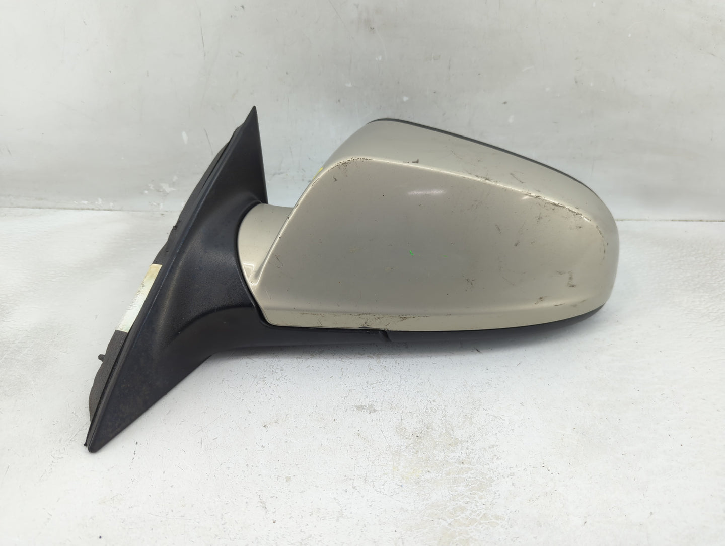 2008-2010 Chevrolet Malibu Driver Side View Mirror - Left Door Mirror OEM Used - Oemusedautoparts1.com
