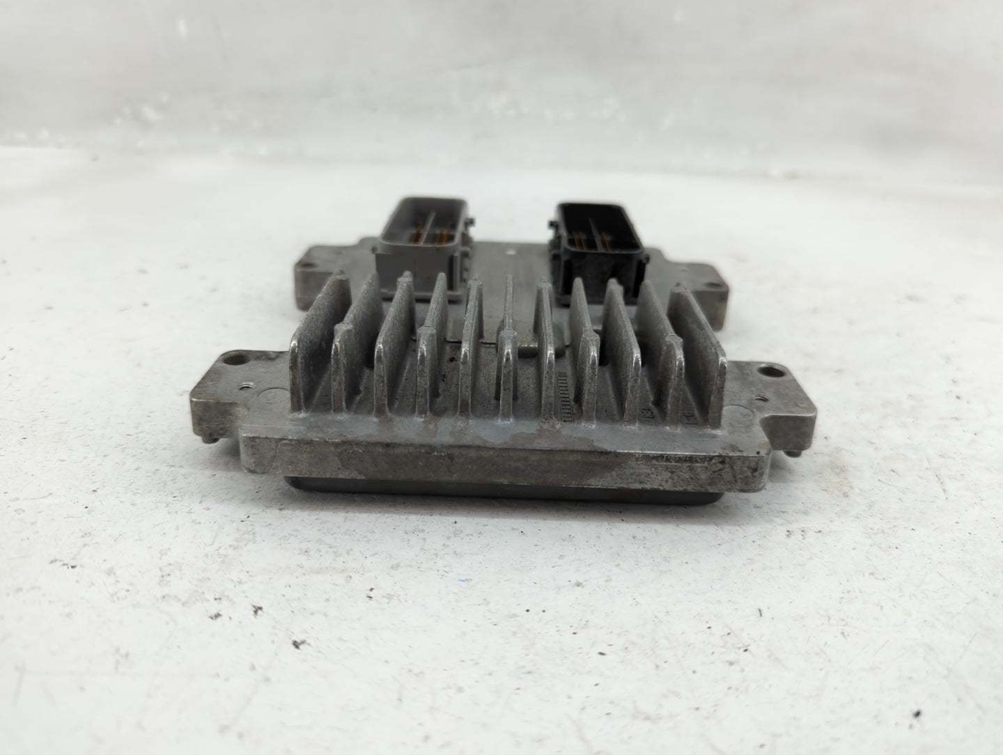 2007-2012 Chevrolet Malibu PCM Engine Control Computer ECU ECM PCU OEM P/N:E37 12635902 Fits Fits 2007 2008 2009 2010 2011 2