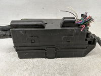2009-2012 Chevrolet Malibu Fusebox Fuse Box Panel Relay Module P/N:20822695 20822689 Fits Fits 2009 2010 2011 2012 OEM Used 