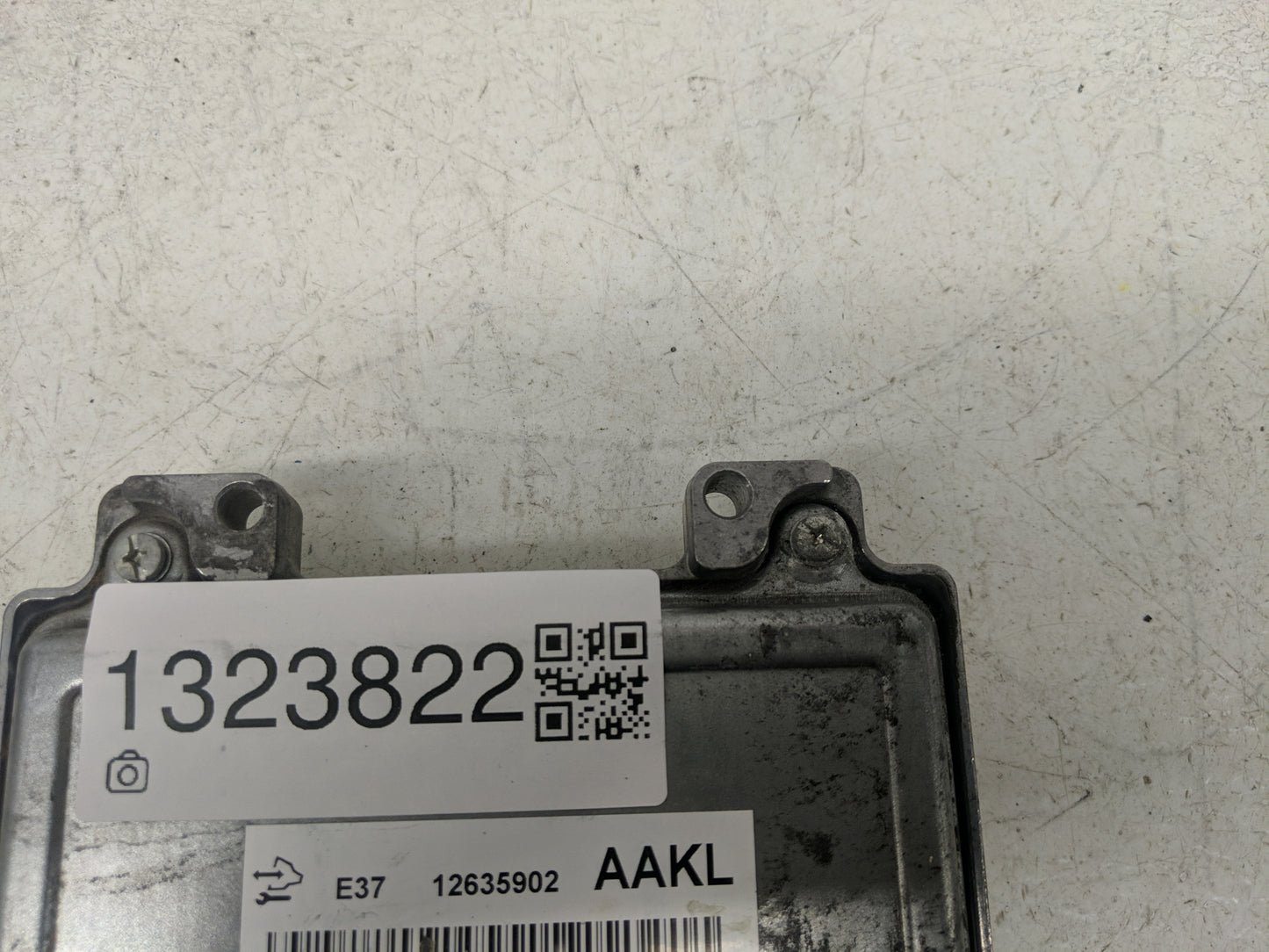 2010 Chevrolet Malibu PCM Engine Control Computer ECU ECM PCU OEM P/N:12635902 Fits OEM Used Auto Parts - Oemusedautoparts1.
