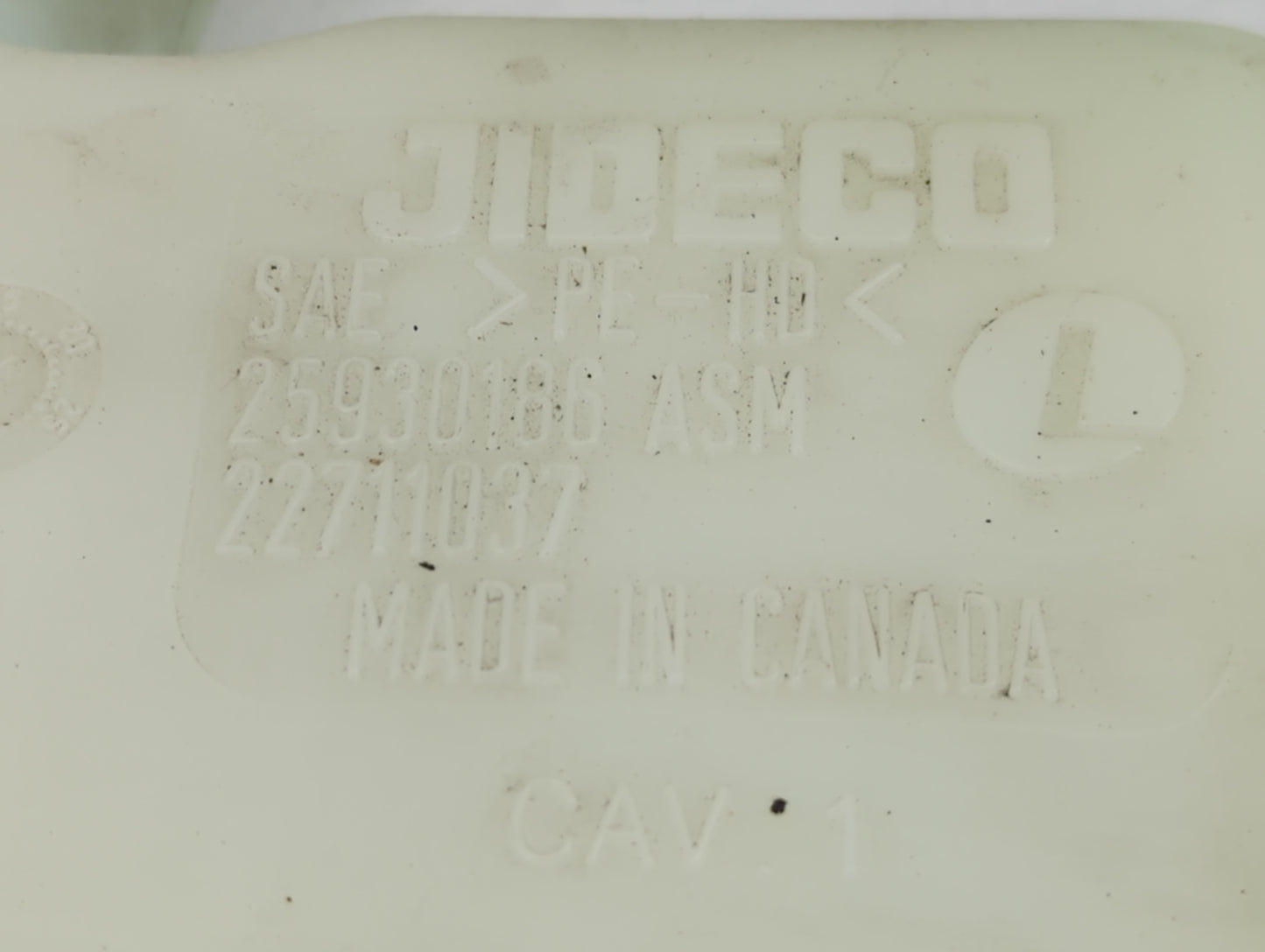 2008-2012 Chevrolet Malibu Windshield Washer Fluid Reservoir Bottle Oem - Oemusedautoparts1.com