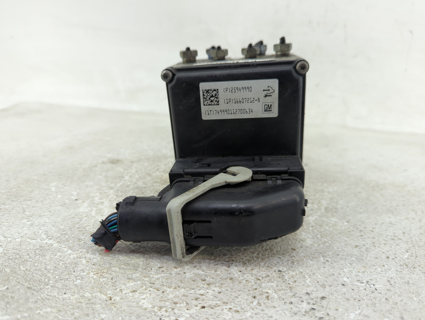 2010 Chevrolet Malibu ABS Pump Control Module Replacement P/N:25949990 Fits OEM Used Auto Parts - Oemusedautoparts1.com