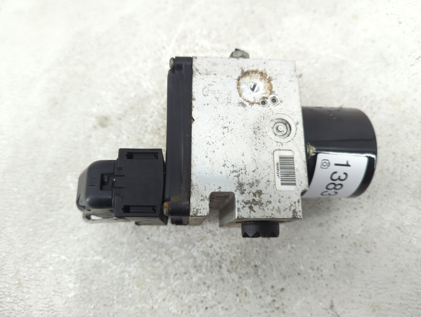 2010 Chevrolet Malibu ABS Pump Control Module Replacement P/N:25949990 Fits OEM Used Auto Parts - Oemusedautoparts1.com