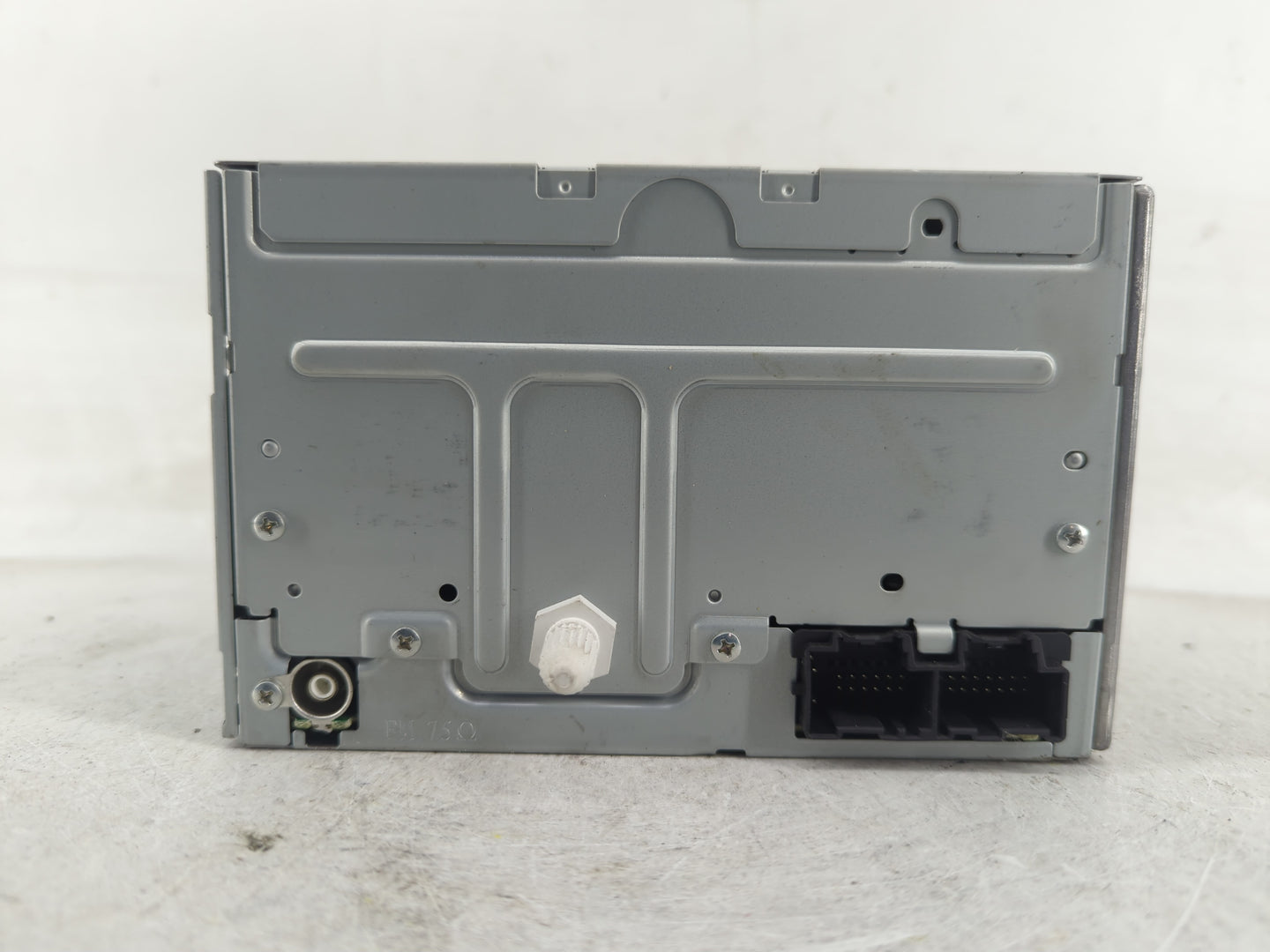 2007-2012 Chevrolet Malibu Radio AM FM Cd Player Receiver Replacement P/N:20834332 Fits OEM Used Auto Parts - Oemusedautopar