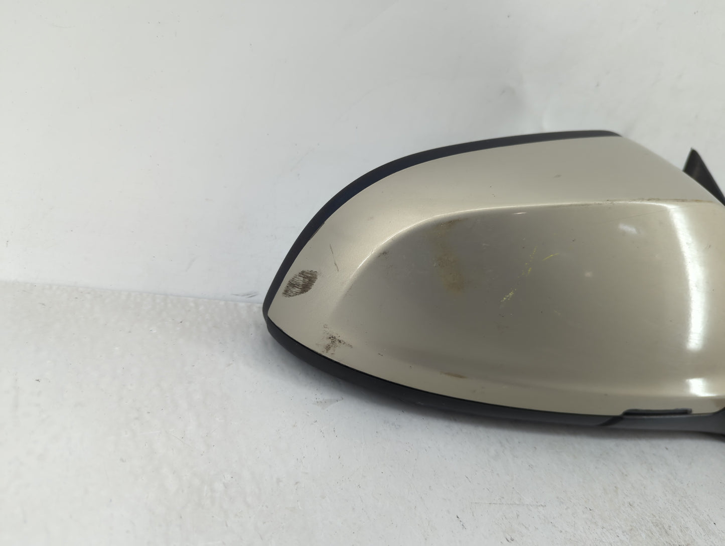 2008-2012 Chevrolet Malibu Passenger Side View Mirror - Right Door Mirror OEM Used - Oemusedautoparts1.com