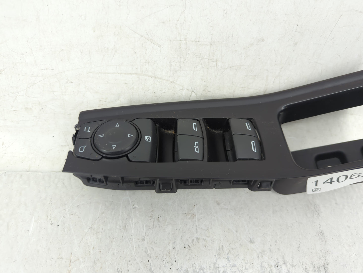 2010-2011 Chevrolet Malibu Master Power Window Switch Replacement Driver Side Left P/N:84513464 Fits Fits 2010 2011 OEM Used