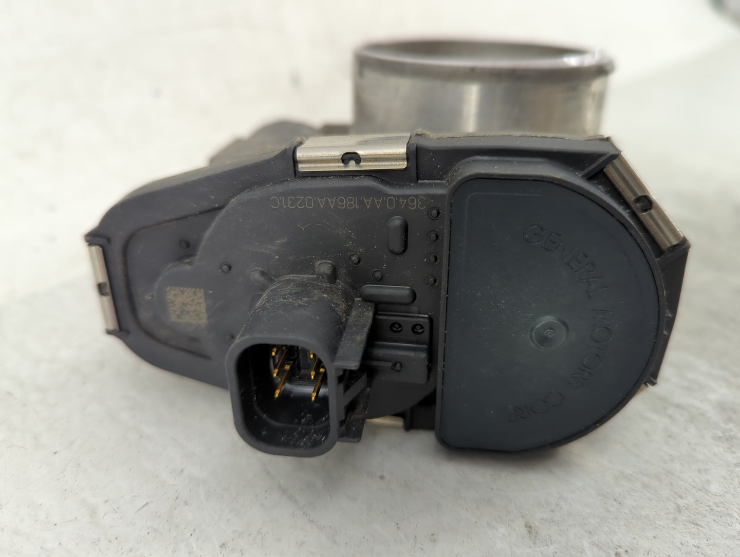 2008-2012 Chevrolet Malibu Throttle Body P/N:12616668 Fits Fits 2007 2008 2009 2010 2011 2012 OEM Used Auto Parts - Oemuseda