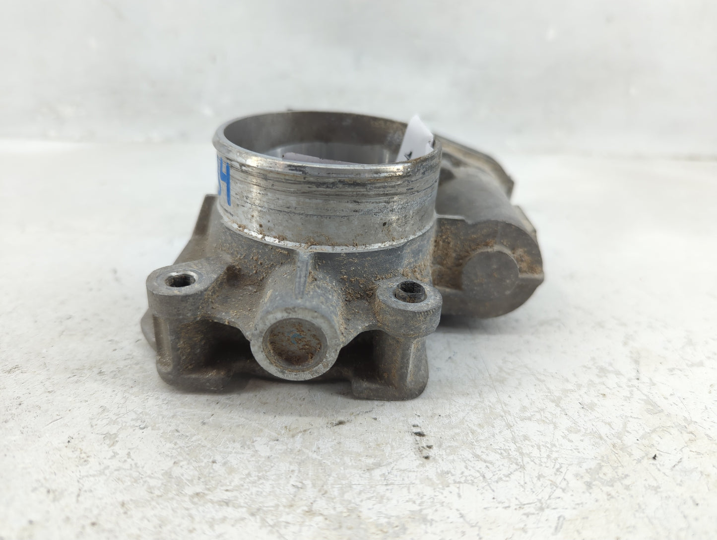 2008-2012 Chevrolet Malibu Throttle Body P/N:12615503 Fits Fits 2007 2008 2009 2010 2011 2012 OEM Used Auto Parts - Oemuseda