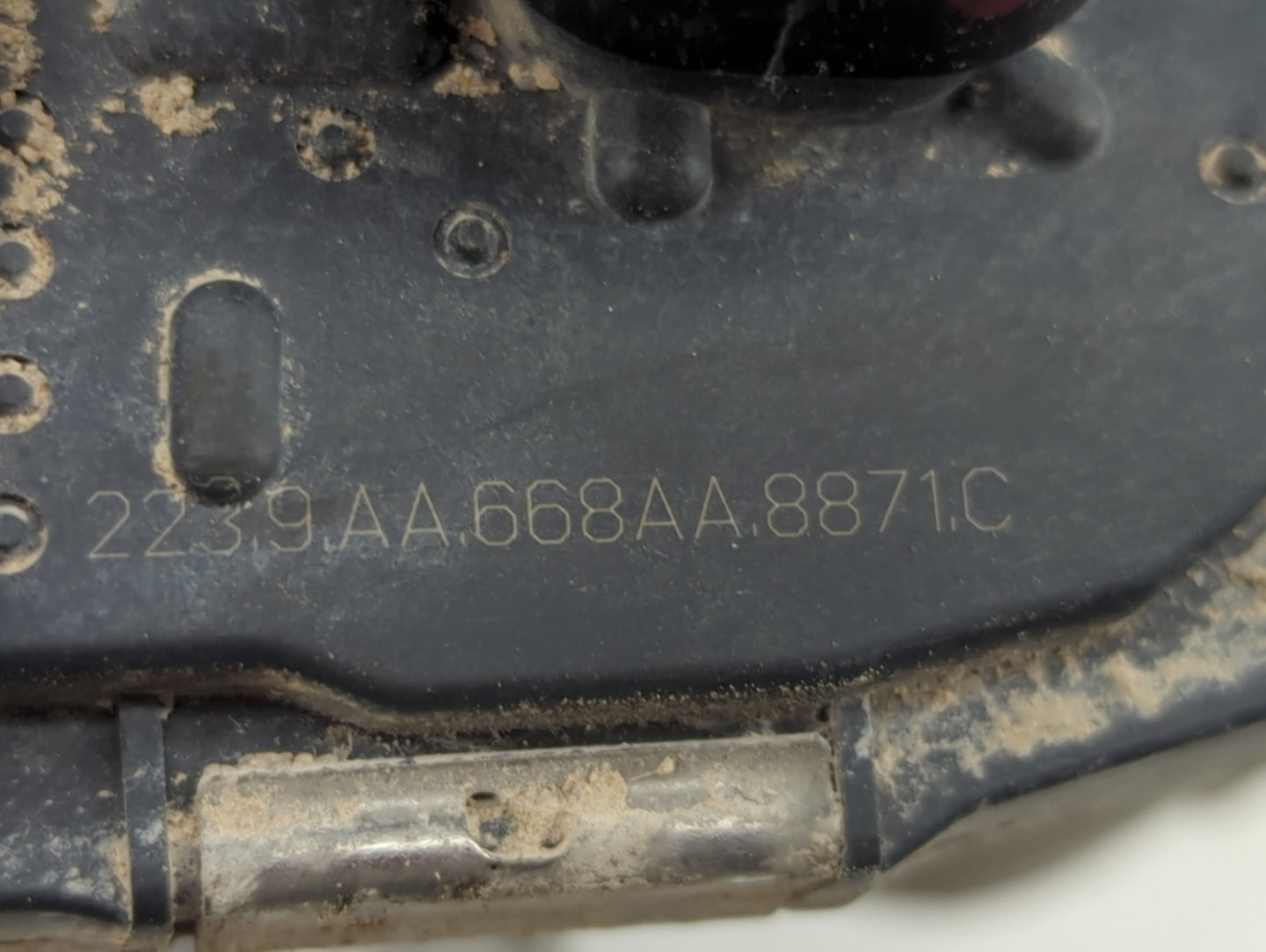 2008-2012 Chevrolet Malibu Throttle Body P/N:12615503 Fits Fits 2007 2008 2009 2010 2011 2012 OEM Used Auto Parts - Oemuseda