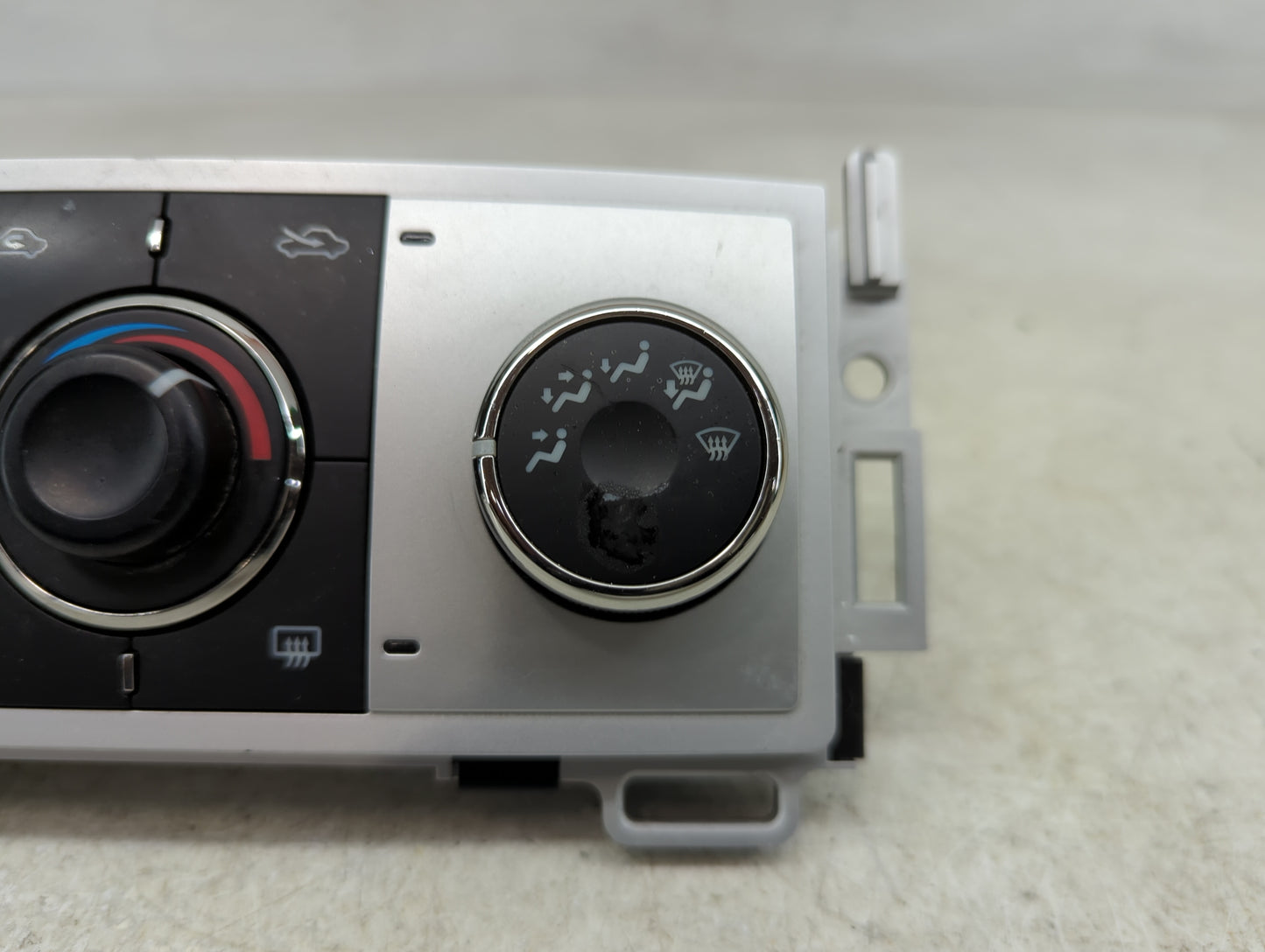 2008-2012 Chevrolet Malibu Climate Control Module Temperature AC/Heater Replacement Fits Fits 2008 2009 2010 2011 2012 OEM U