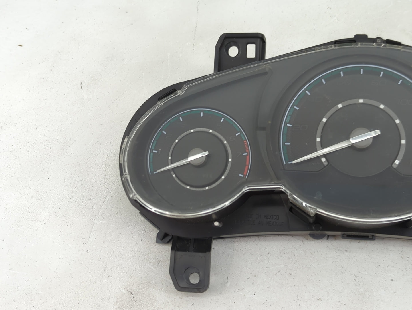 2008-2012 Chevrolet Malibu Instrument Cluster Speedometer Gauges P/N:16928652 Fits Fits 2008 2009 2010 2011 2012 OEM Used Au