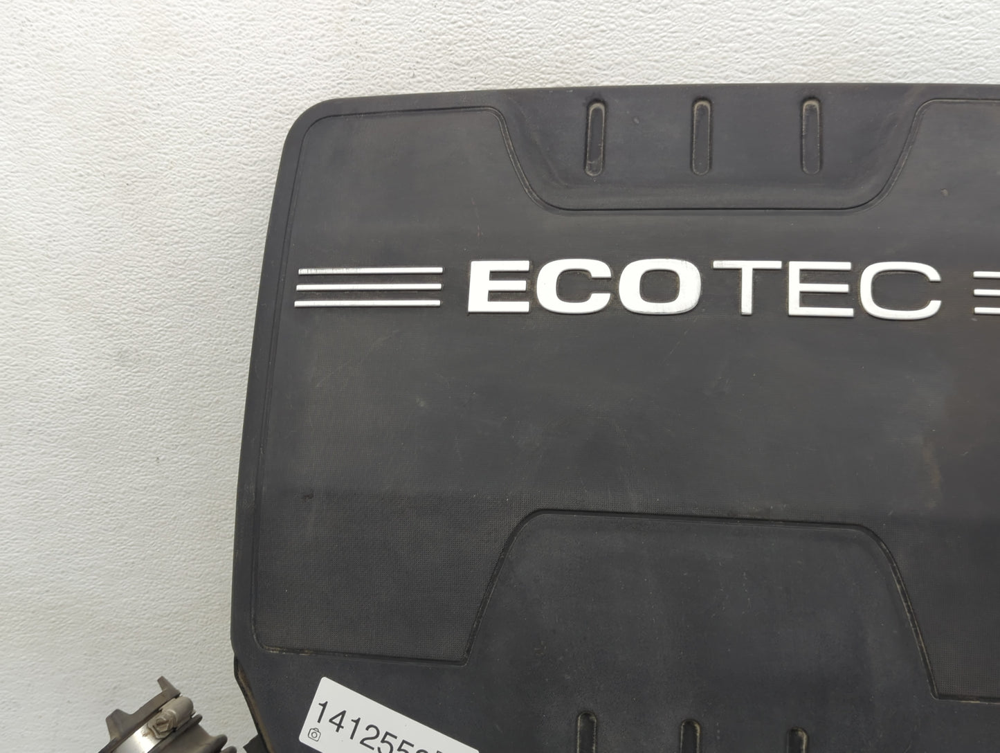 2010 Chevrolet Malibu Engine Cover - Oemusedautoparts1.com