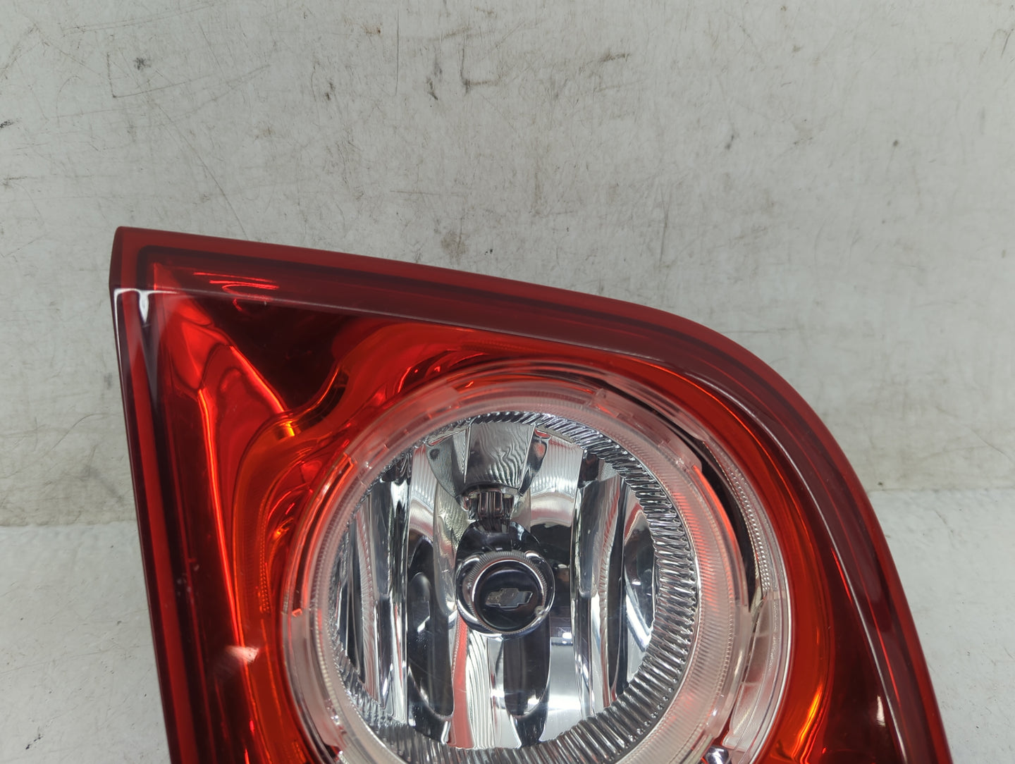 2008-2012 Chevrolet Malibu Tail Light Assembly Driver Left OEM P/N:15271120 Fits Fits 2008 2009 2010 2011 2012 OEM Used Auto