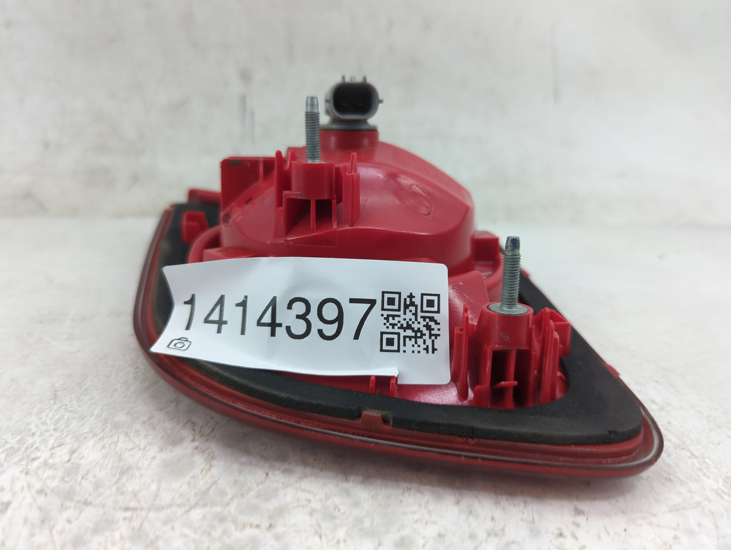 2008-2012 Chevrolet Malibu Tail Light Assembly Driver Left OEM P/N:15271120 Fits Fits 2008 2009 2010 2011 2012 OEM Used Auto