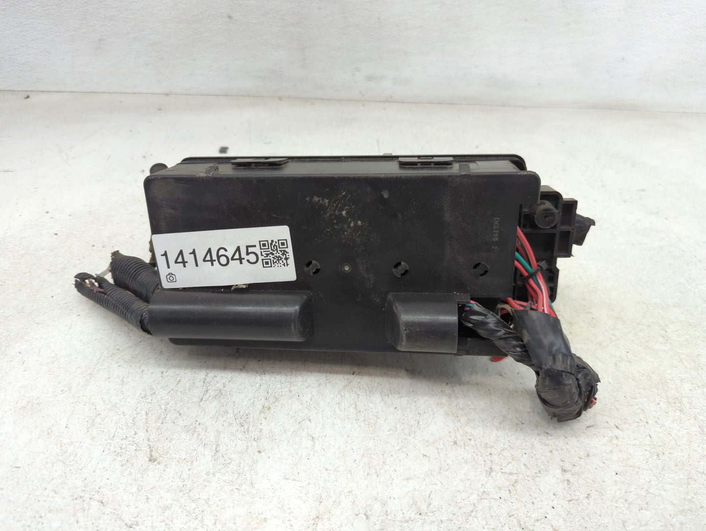 2009-2012 Chevrolet Malibu Fusebox Fuse Box Panel Relay Module P/N:20822689 Fits Fits 2009 2010 2011 2012 OEM Used Auto Part