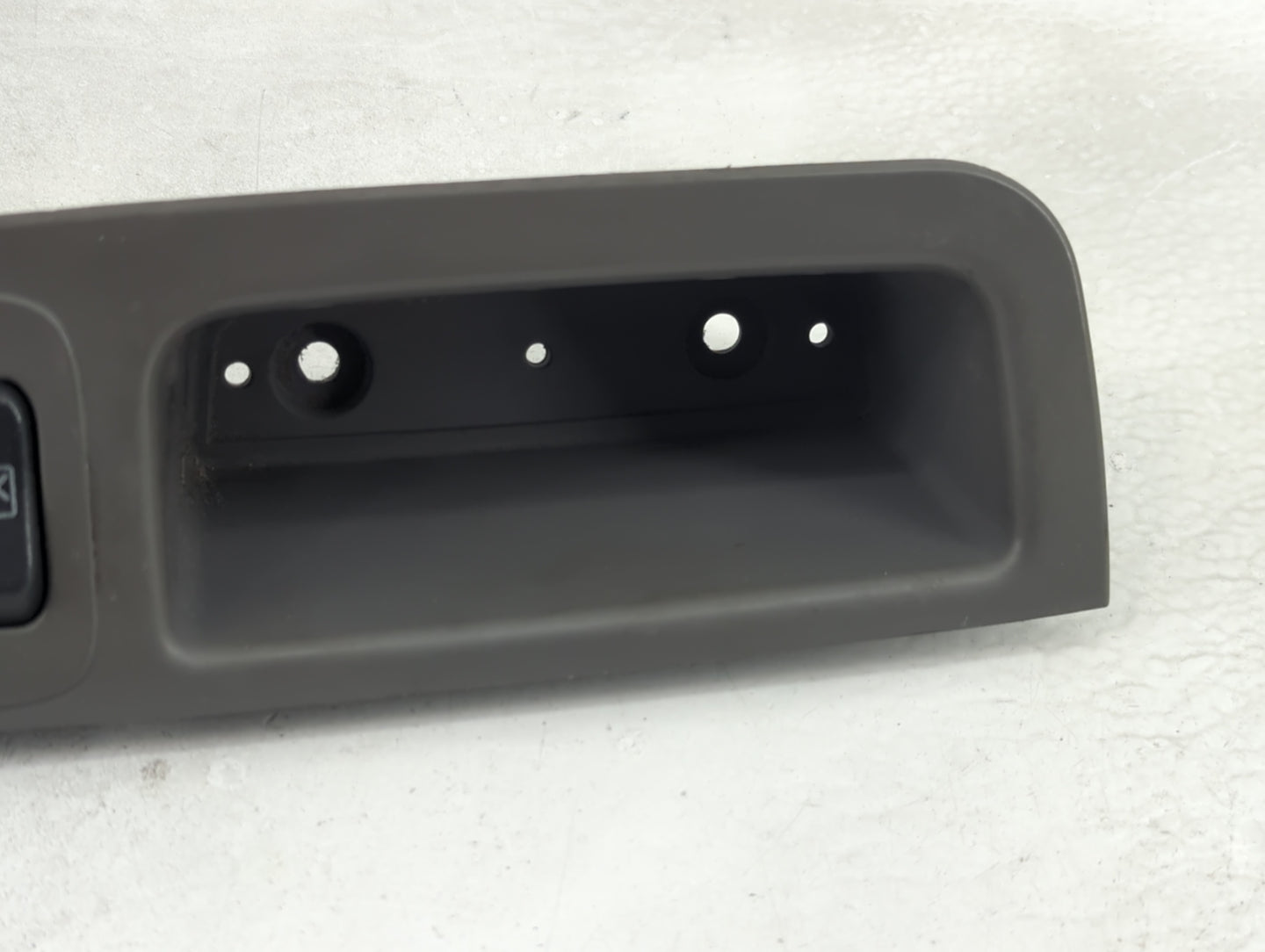 2010-2011 Chevrolet Malibu Master Power Window Switch Replacement Driver Side Left P/N:20807220 Fits Fits 2010 2011 OEM Used