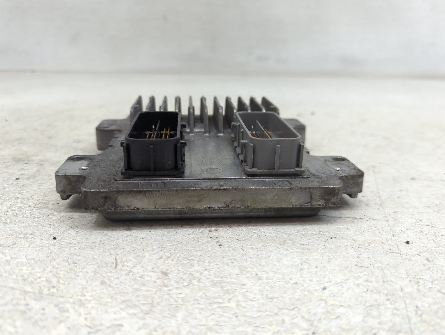 2007-2012 Chevrolet Malibu PCM Engine Control Computer ECU ECM PCU OEM P/N:12612397 E37 Fits Fits 2007 2008 2009 2010 2011 2