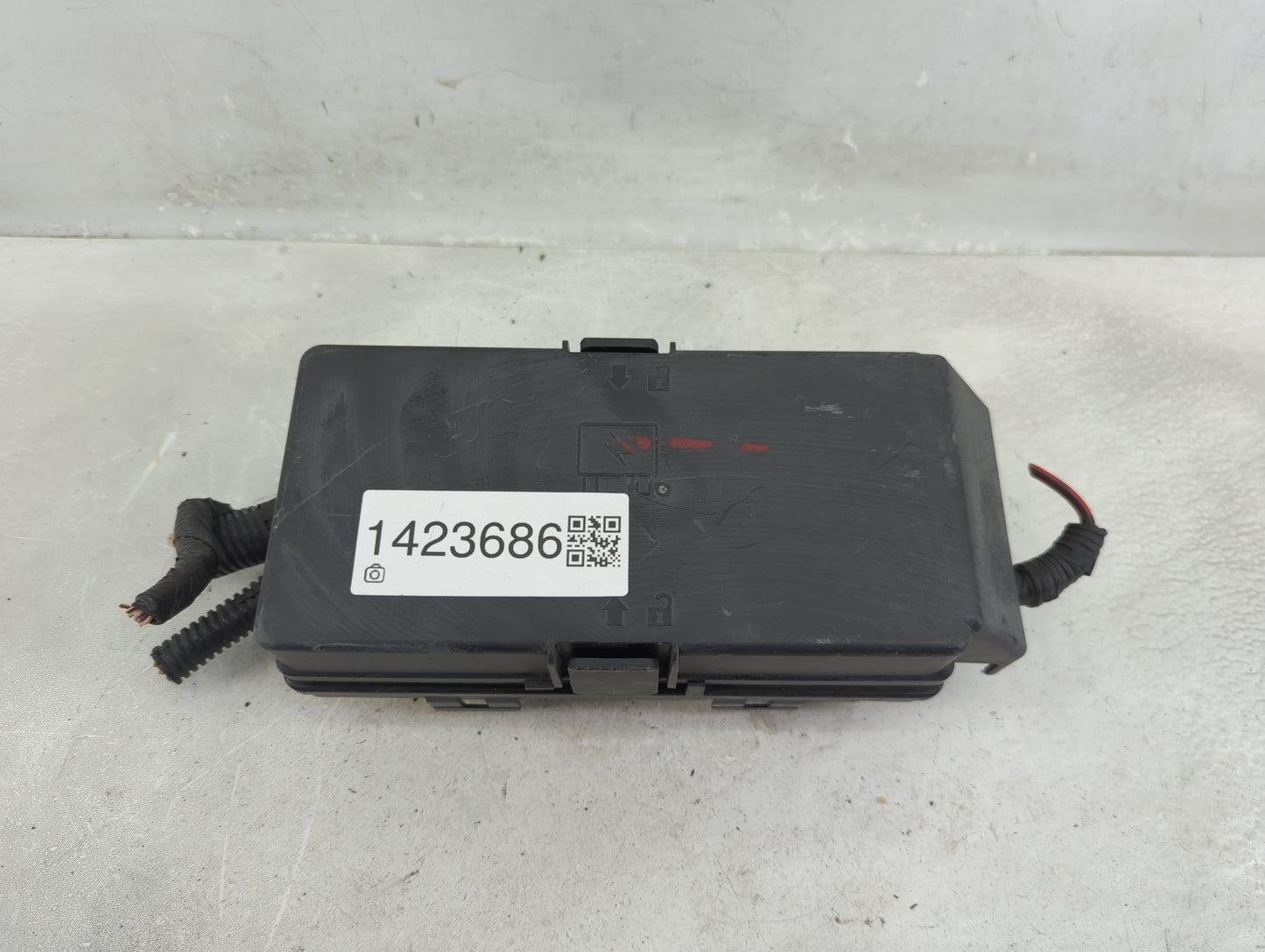2009-2012 Chevrolet Malibu Fusebox Fuse Box Panel Relay Module P/N:20822689 Fits Fits 2009 2010 2011 2012 OEM Used Auto Part