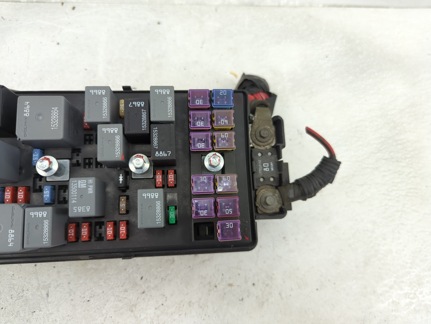 2009-2012 Chevrolet Malibu Fusebox Fuse Box Panel Relay Module P/N:20822689 Fits Fits 2009 2010 2011 2012 OEM Used Auto Part