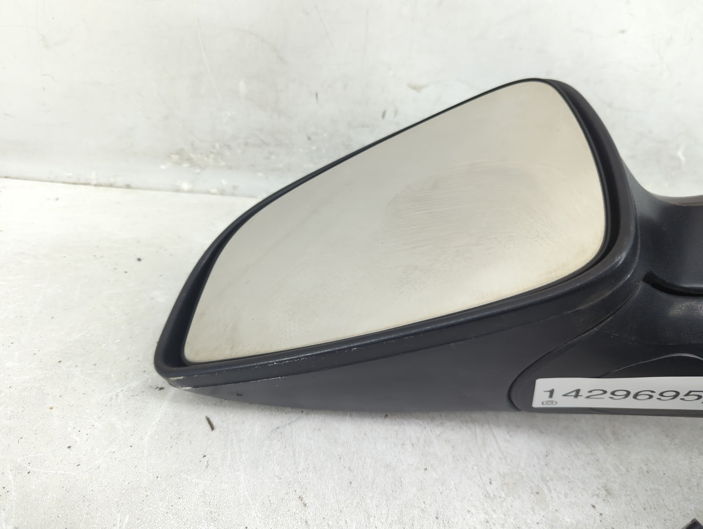 2008-2012 Chevrolet Malibu Driver Side View Mirror - Left Door Mirror OEM Used - Oemusedautoparts1.com