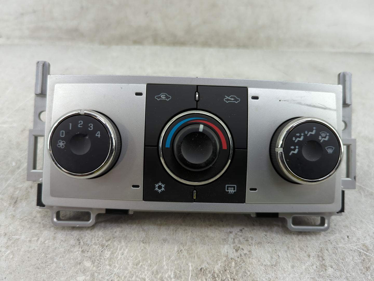 2008-2012 Chevrolet Malibu Climate Control Module Temperature AC/Heater Replacement P/N:28116119 25878418 Fits OEM Used Auto