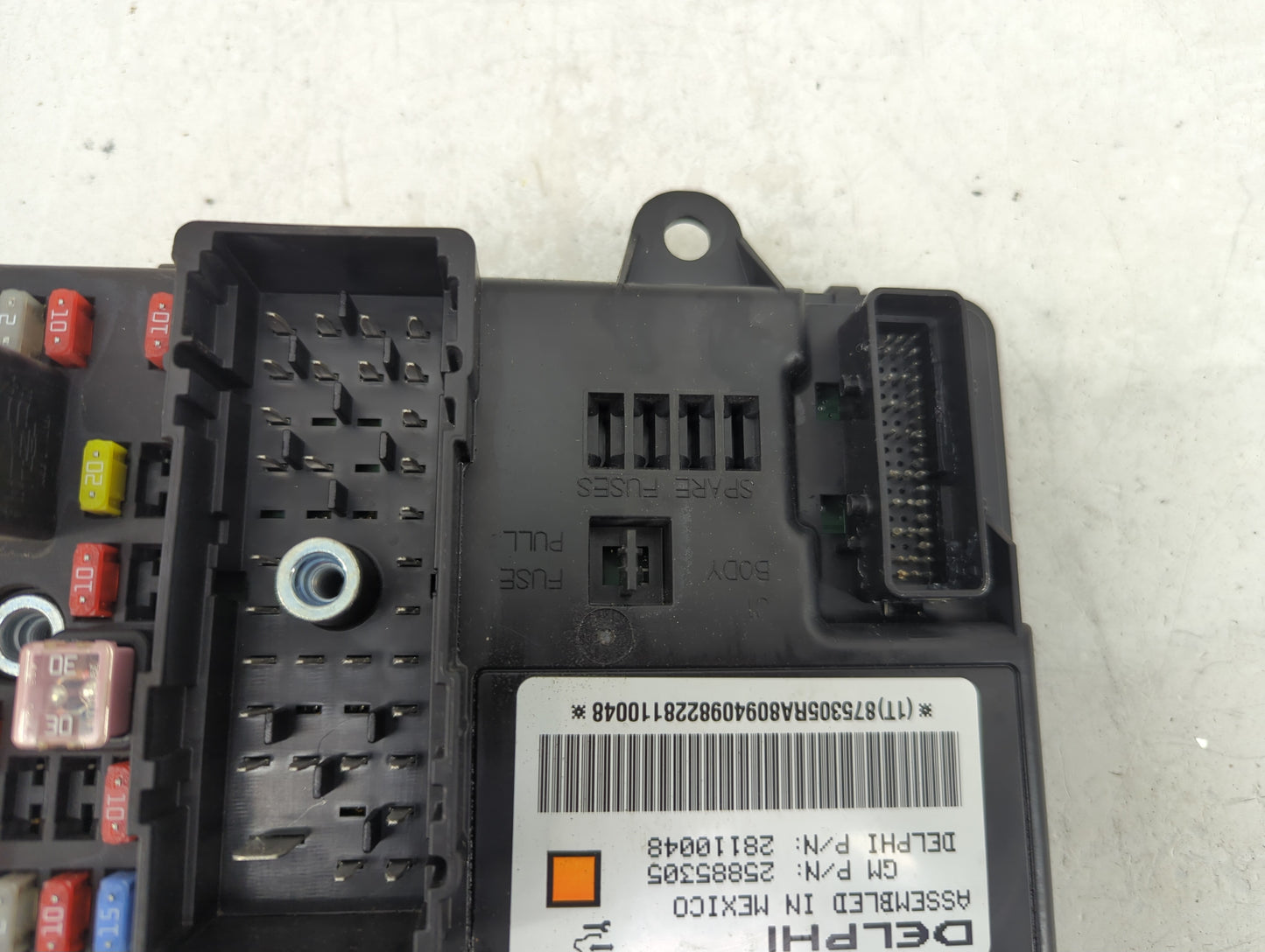 2010-2012 Chevrolet Malibu Body Control Module Bcm Inner Cabin Fuse Box - Oemusedautoparts1.com