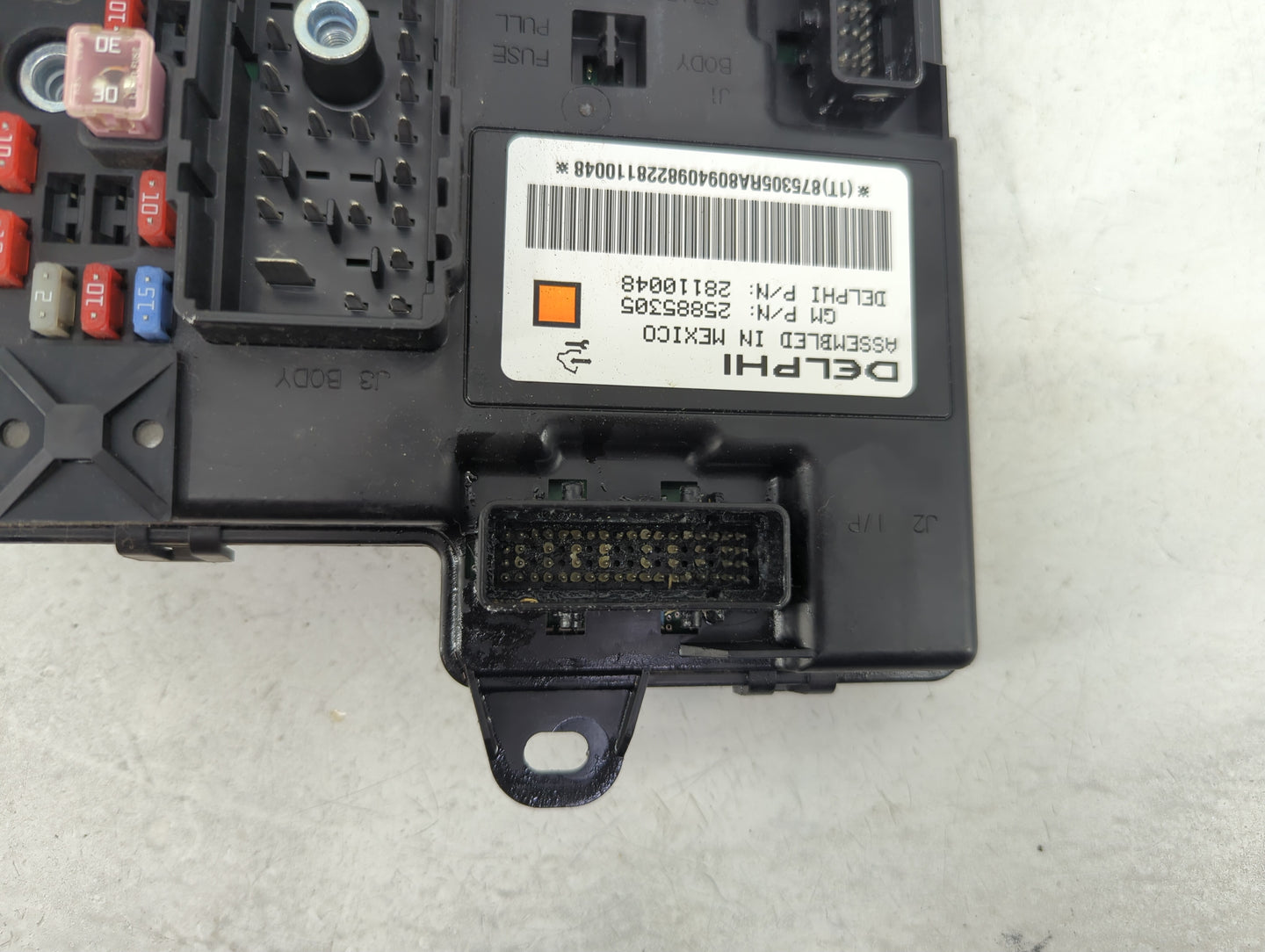 2010-2012 Chevrolet Malibu Body Control Module Bcm Inner Cabin Fuse Box - Oemusedautoparts1.com