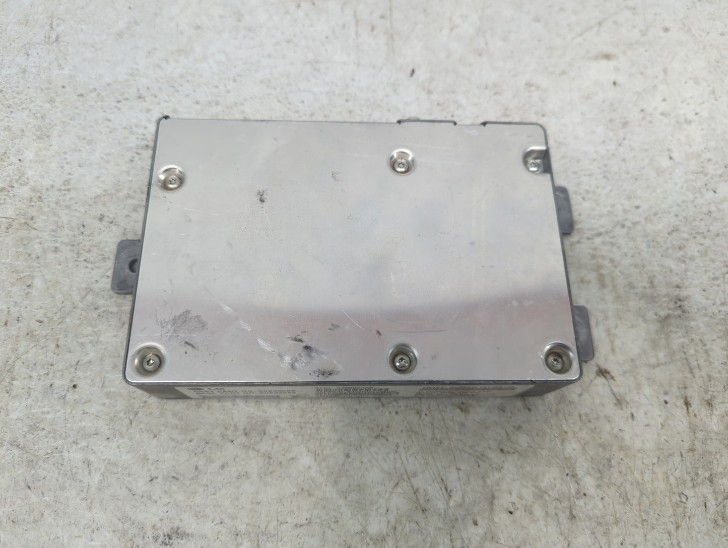 2009 Malibu Bluetooth Phone Communication Control Module Ccm Oem - Oemusedautoparts1.com