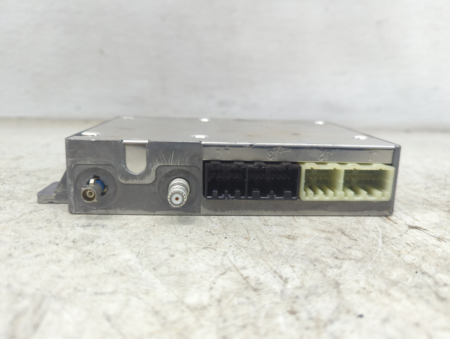 2009 Malibu Bluetooth Phone Communication Control Module Ccm Oem - Oemusedautoparts1.com