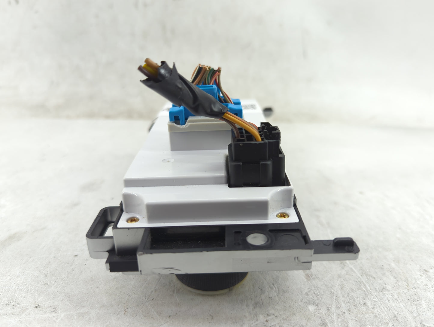 2008-2012 Chevrolet Malibu Climate Control Module Temperature AC/Heater Replacement P/N:28251428 20923130 Fits OEM Used Auto