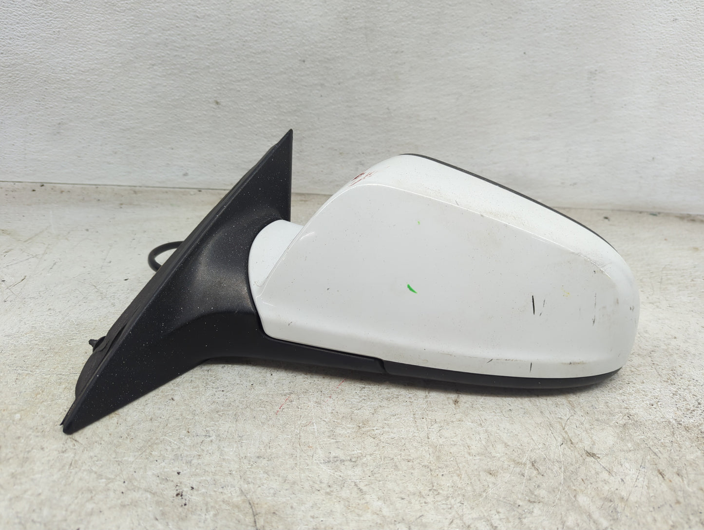 2008-2012 Chevrolet Malibu Driver Side View Mirror - Left Door Mirror OEM Used - Oemusedautoparts1.com