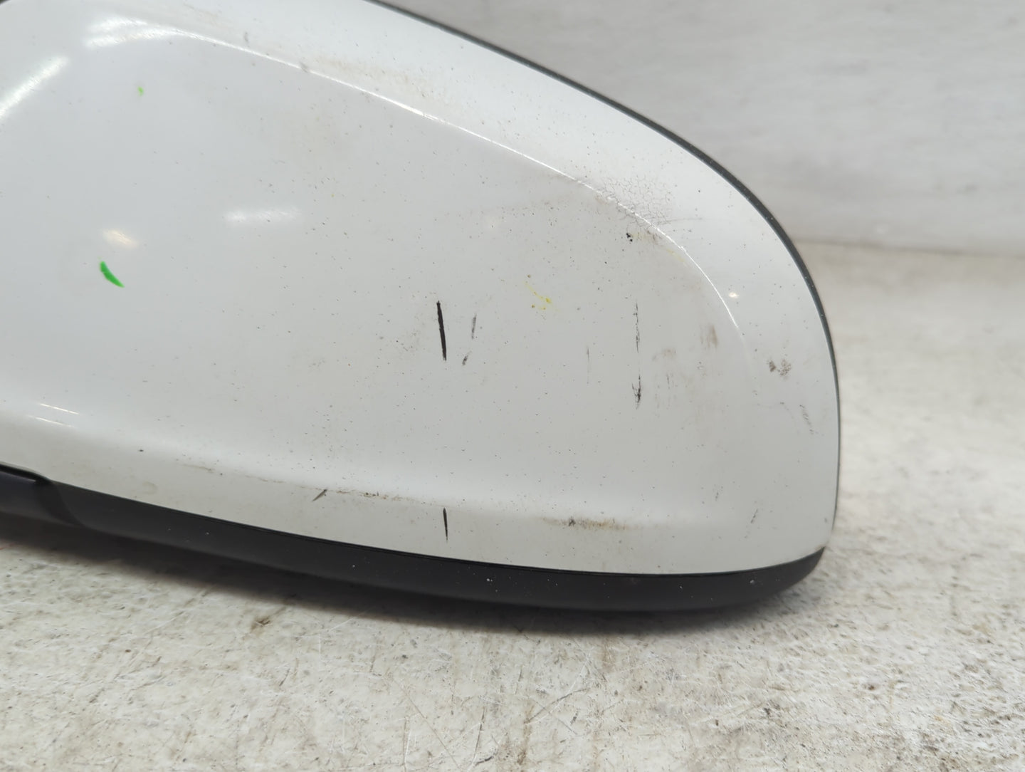 2008-2012 Chevrolet Malibu Driver Side View Mirror - Left Door Mirror OEM Used - Oemusedautoparts1.com