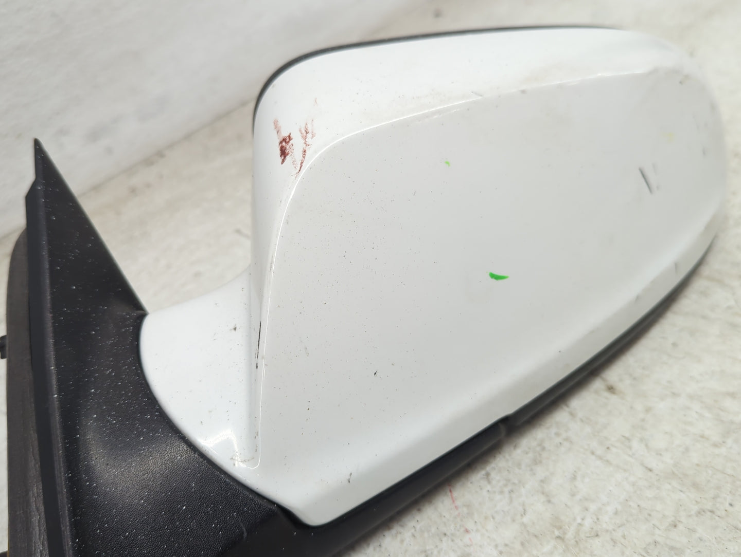 2008-2012 Chevrolet Malibu Driver Side View Mirror - Left Door Mirror OEM Used - Oemusedautoparts1.com