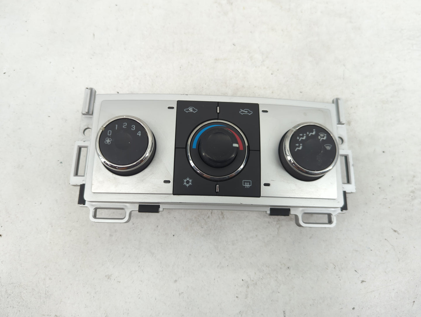 2008-2012 Chevrolet Malibu Climate Control Module Temperature AC/Heater Replacement P/N:28116119 25878418 Fits OEM Used Auto