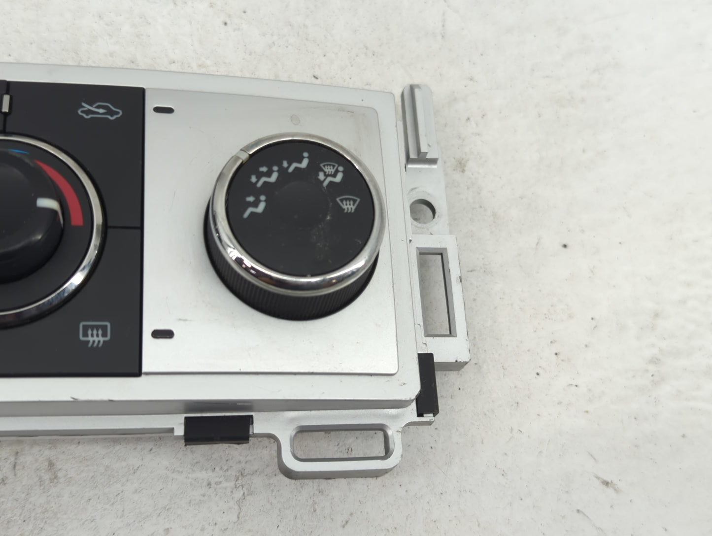2008-2012 Chevrolet Malibu Climate Control Module Temperature AC/Heater Replacement P/N:28116119 25878418 Fits OEM Used Auto