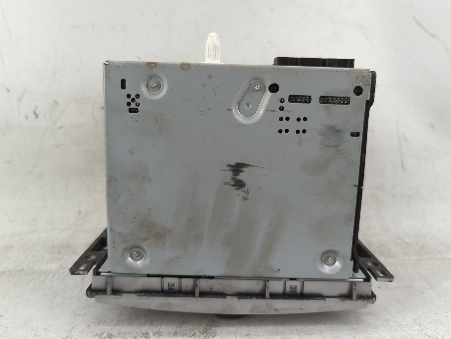2009-2012 Chevrolet Malibu Radio AM FM Cd Player Receiver Replacement P/N:20833232 Fits Fits 2009 2010 2011 2012 OEM Used Au